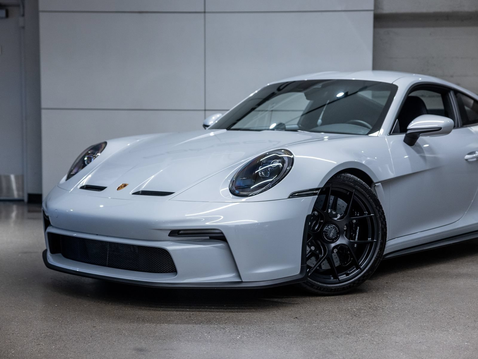Certified 2024 Porsche 911 GT3 RS RWD image 22