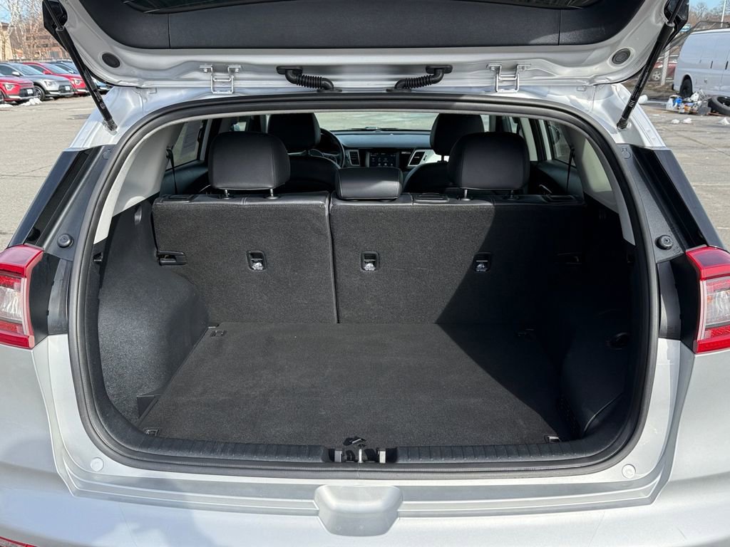 Used 2018 Kia Niro EX image 23
