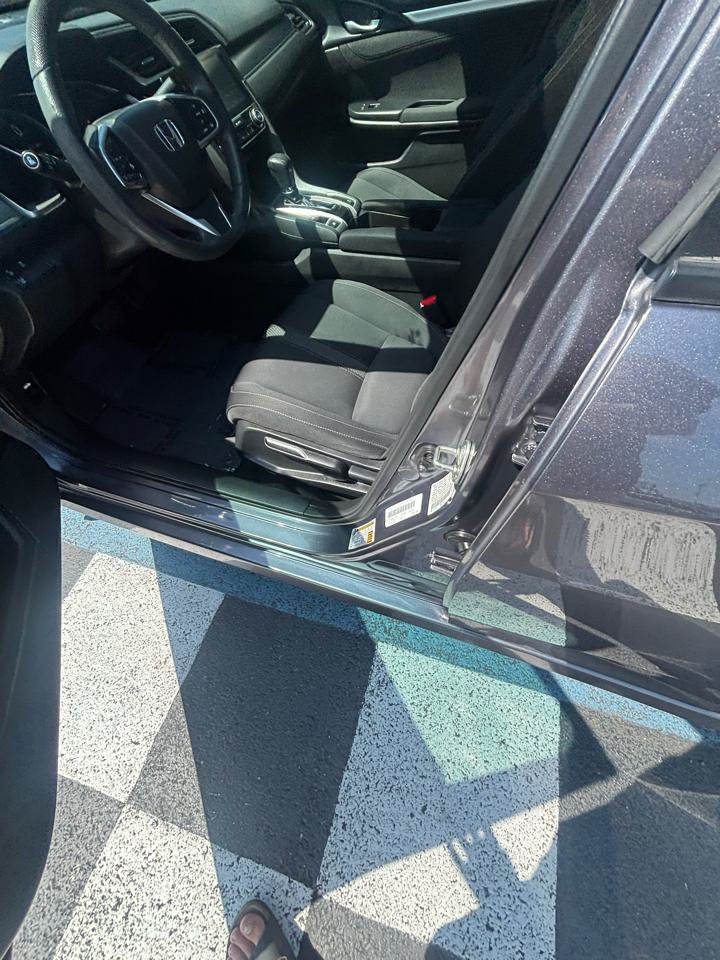 Used 2016 Honda Civic EX image 6