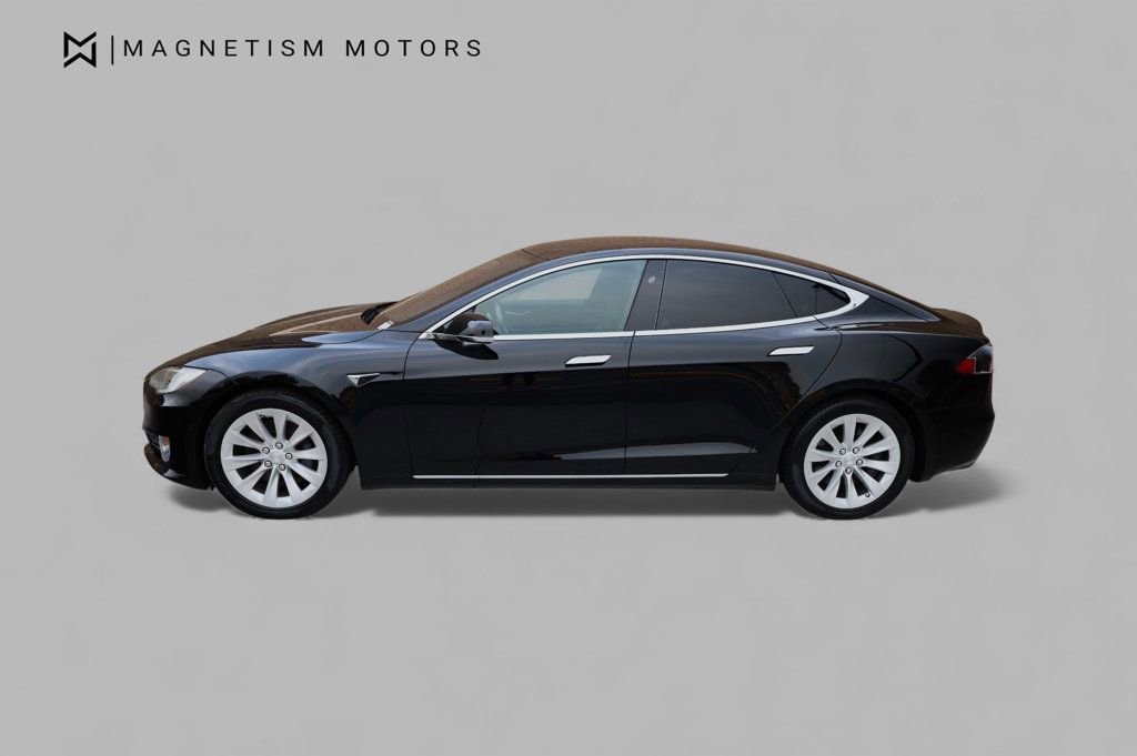 Used 2020 Tesla Model S Long Range Plus image 3