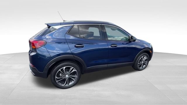 Certified 2023 Buick Encore GX Essence w/ Advanced Technology Package FWD image 8
