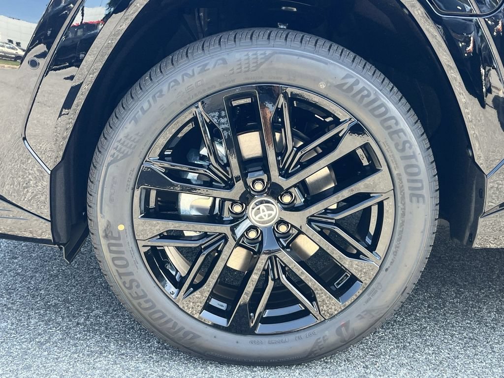 New 2026 Toyota RAV4 XSE AWD/4WD image 5