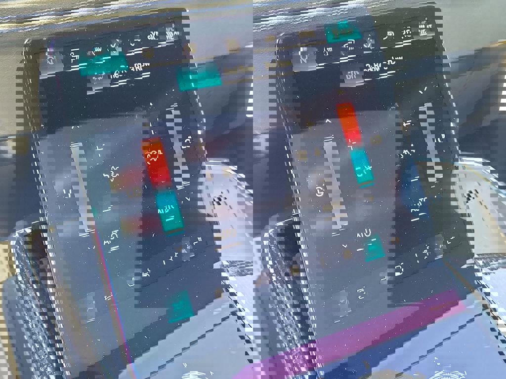 New 2026 Cadillac Escalade IQ Luxury 1 image 20