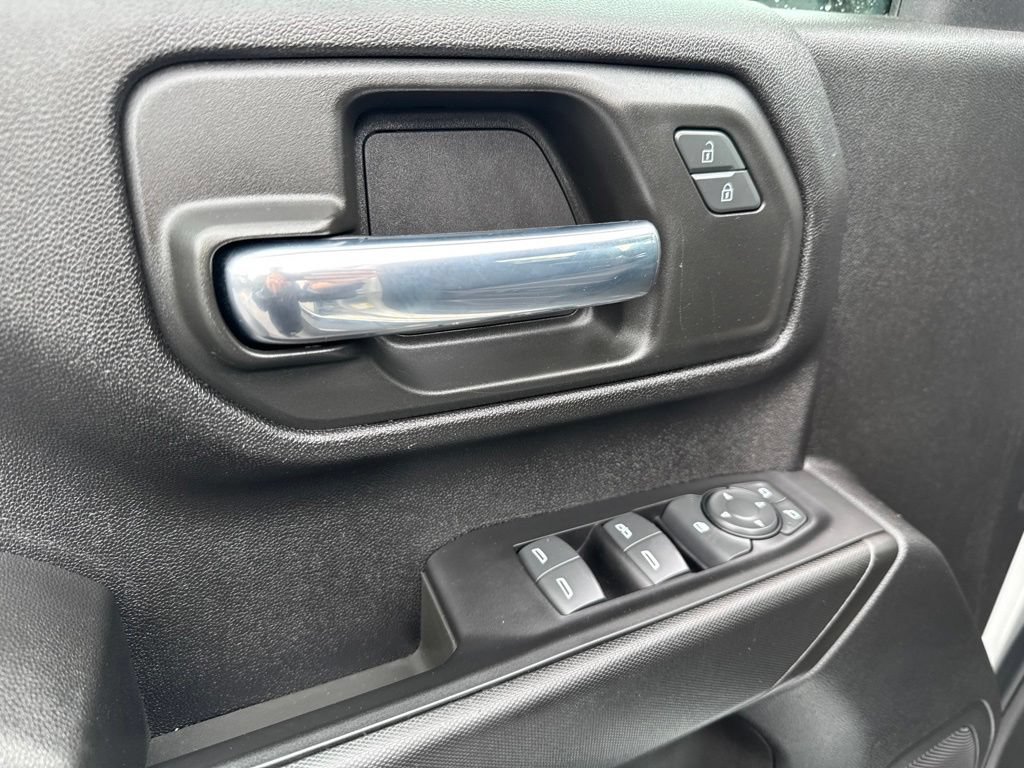 Used 2022 Chevrolet Silverado 2500 Custom w/ Custom Convenience Package AWD/4WD image 12
