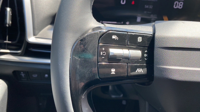 New 2026 Kia Sorento EX AWD/4WD image 33