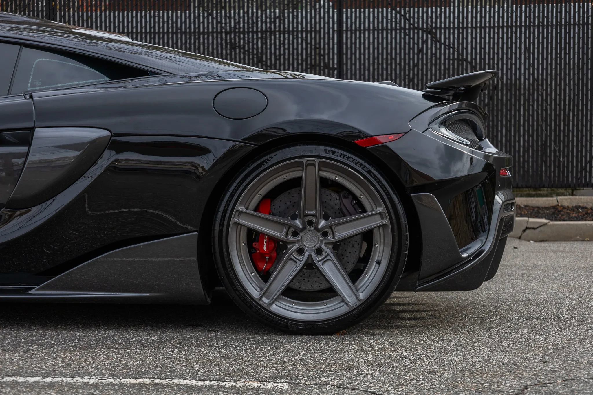 Used 2019 McLaren 600LT image 24
