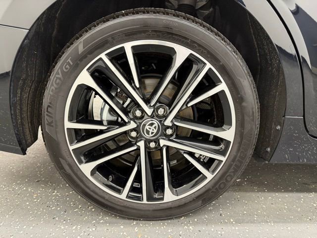 Certified 2025 Toyota Camry XLE FWD image 21