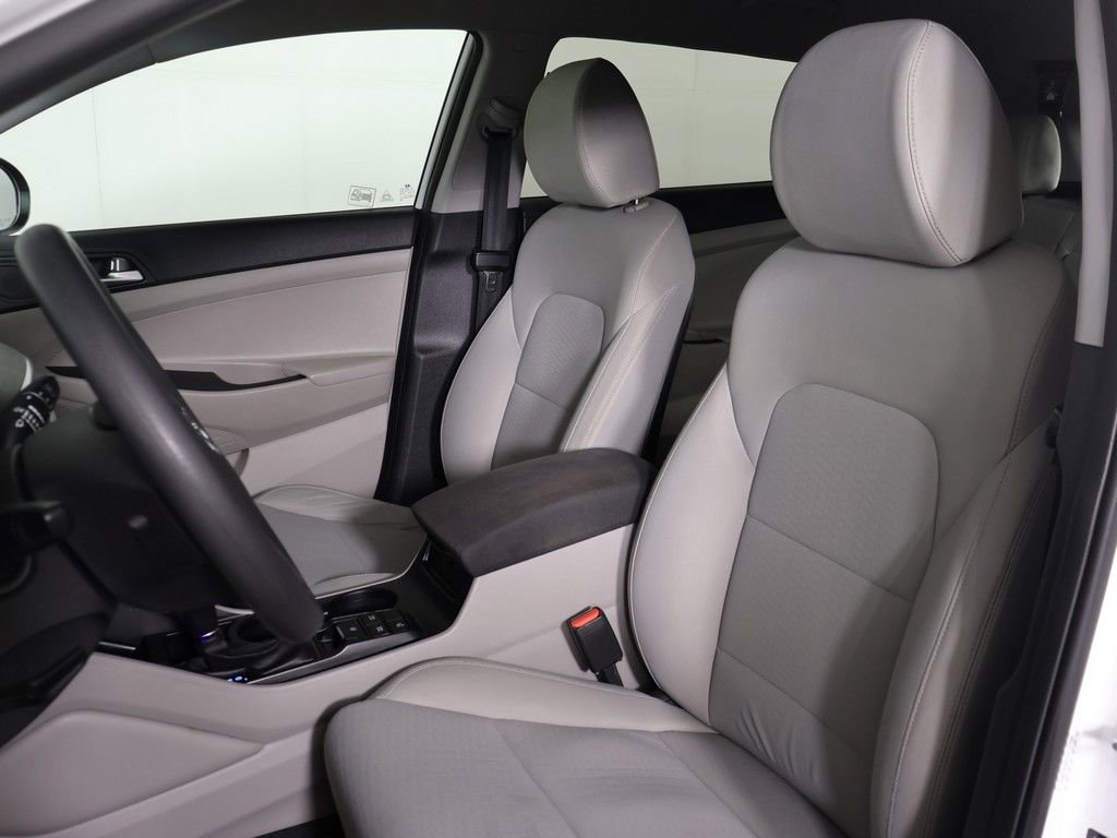 Used 2020 Hyundai Tucson SE image 23