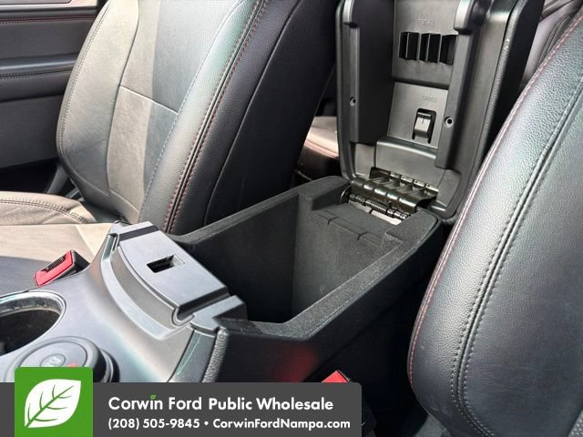 Used 2016 Ford Explorer Sport w/ Equipment Group 401A AWD/4WD image 25