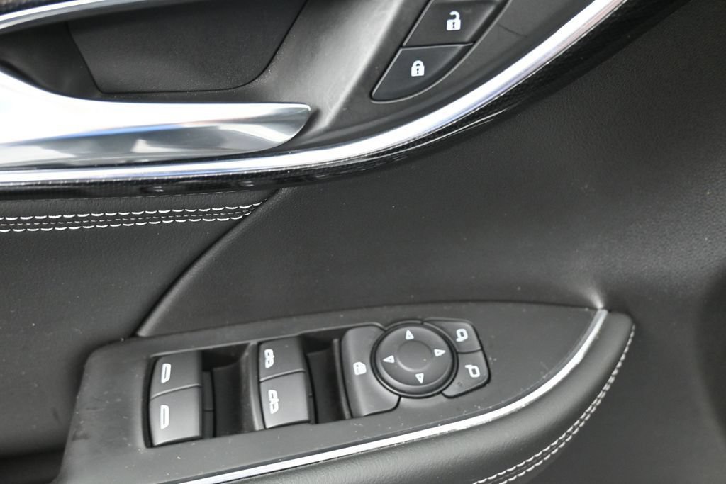 Used 2023 Buick Envision Preferred FWD image 24