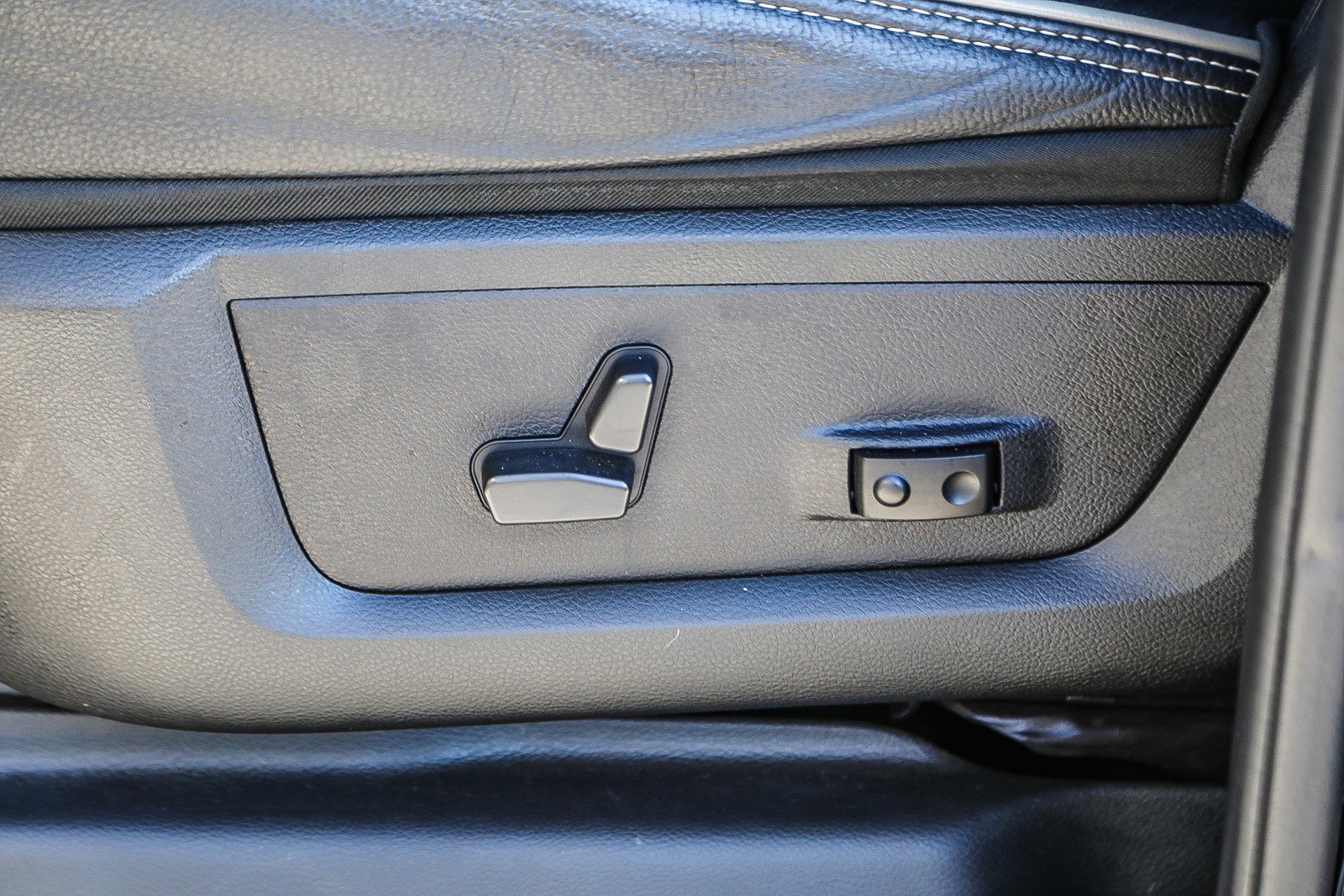 Used 2022 RAM 2500 Limited image 19