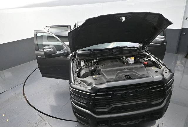 Used 2026 RAM 2500 Tradesman AWD/4WD image 30