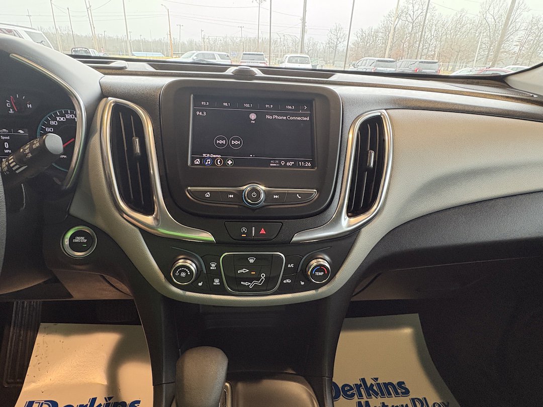 Used 2022 Chevrolet Equinox LS image 15