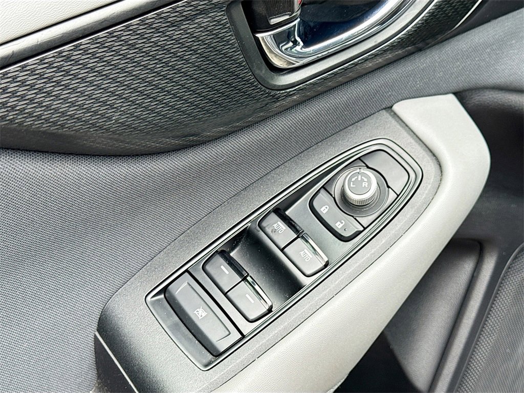 Used 2023 Subaru Outback Premium image 18