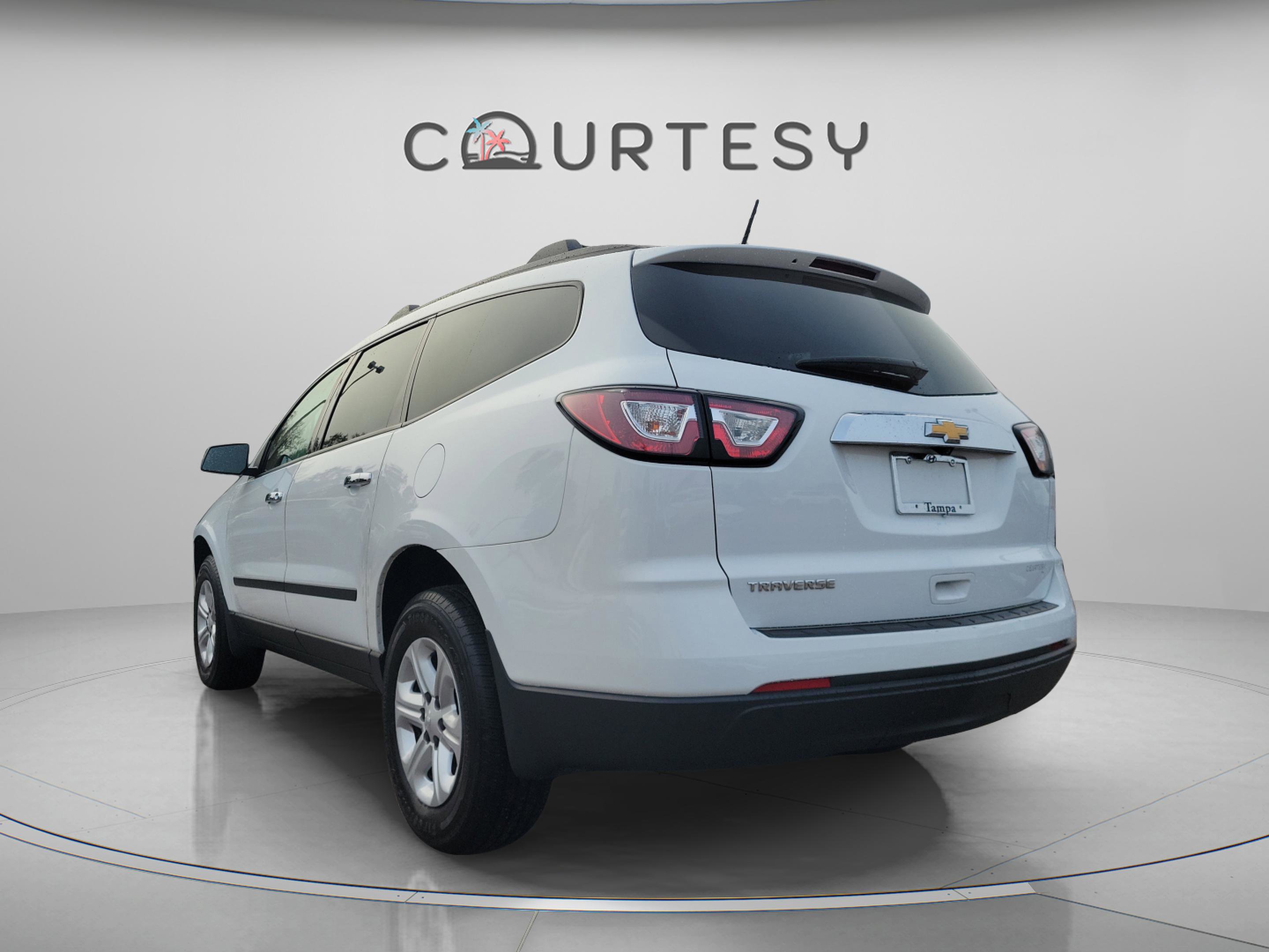 Used 2017 Chevrolet Traverse LS video 2