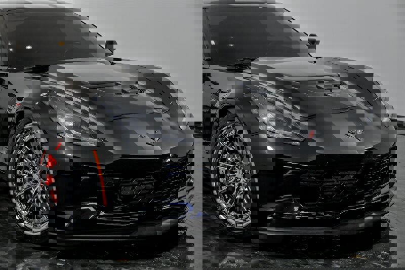 Used 2017 Chevrolet Corvette Z06 image 2