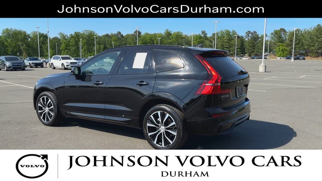 Used 2023 Volvo XC60 B5 Plus image 6