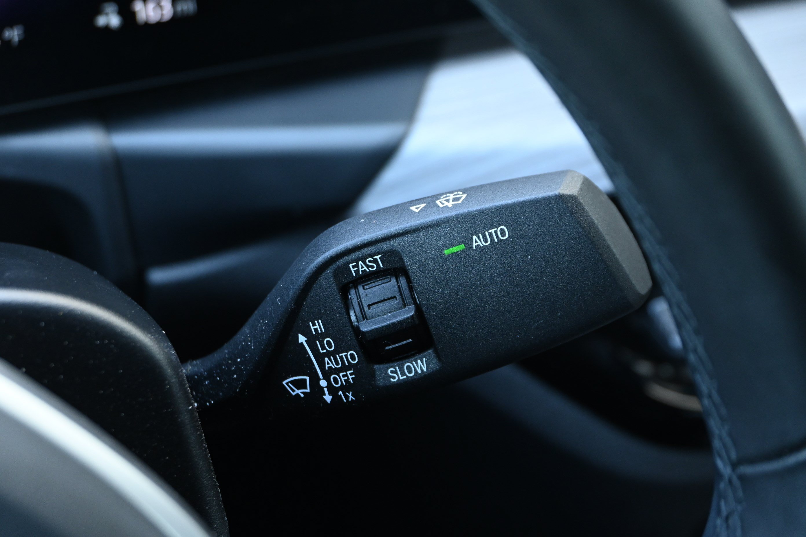 Certified 2025 BMW i4 eDrive40 RWD image 35