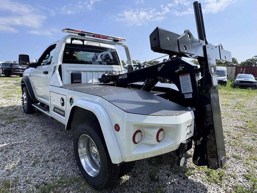 New 2024 RAM 4500 SLT w/ Quick Order Package 2YG SLT image 1