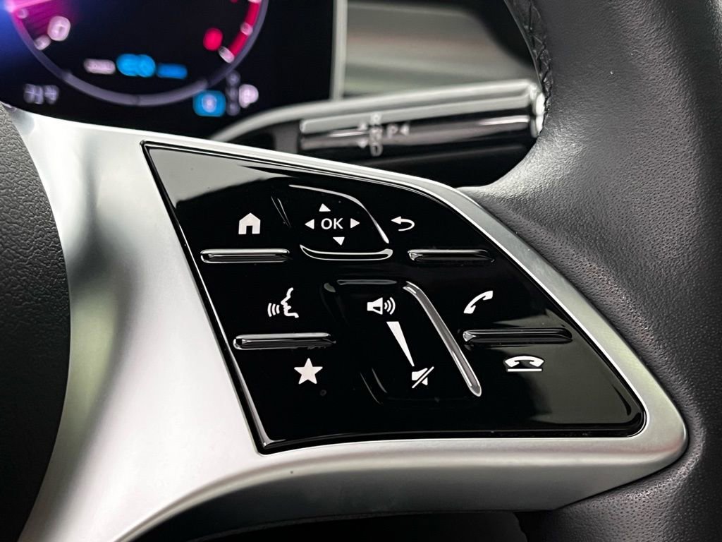 Used 2022 Mercedes-Benz C 300 4MATIC Sedan image 22