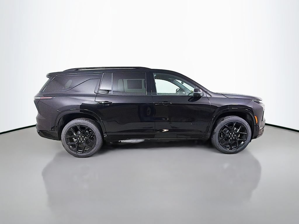 New 2026 Chevrolet Traverse RS w/ LPO, Floor Liner Package AWD/4WD image 4