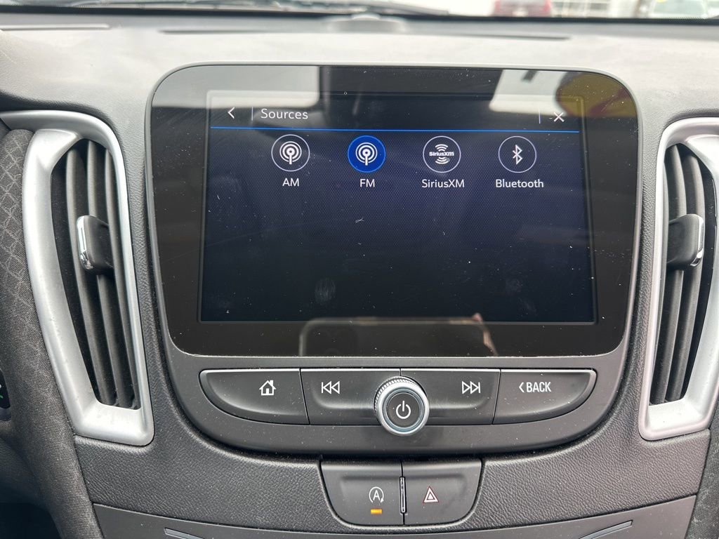 Used 2023 Chevrolet Malibu LT w/ Driver Confidence Package image 31