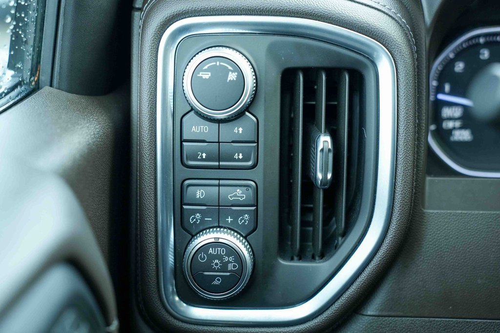 Used 2019 GMC Sierra 1500 SLT w/ SLT Premium Package image 36