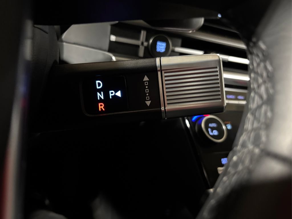 Used 2025 Hyundai Santa Fe SEL image 30