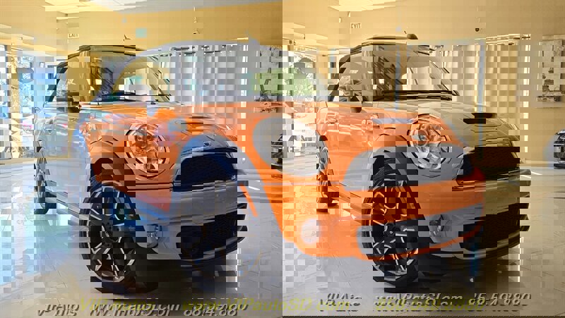 Used 2014 MINI Cooper S image 1