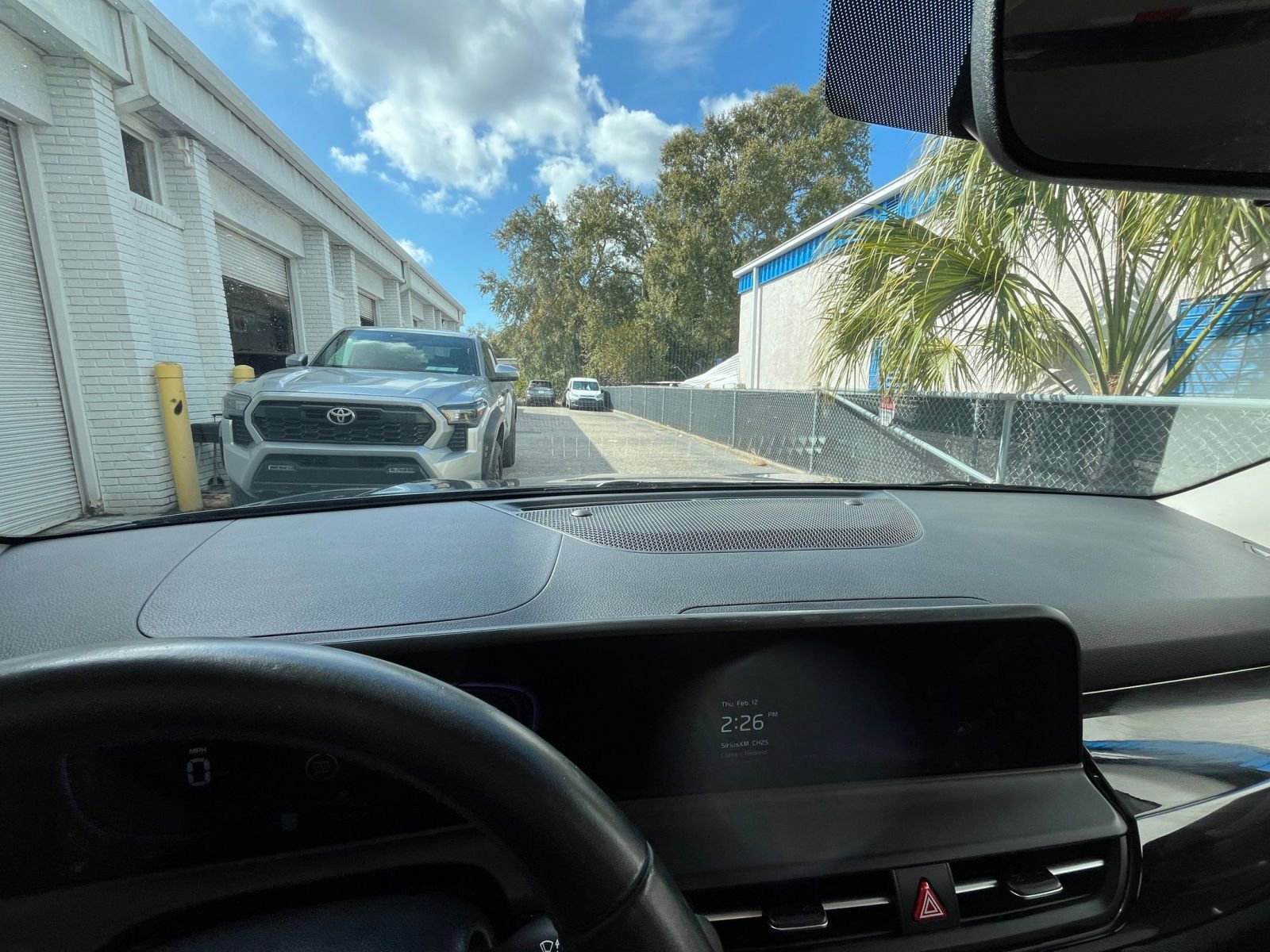 Used 2025 Kia Seltos S image 35