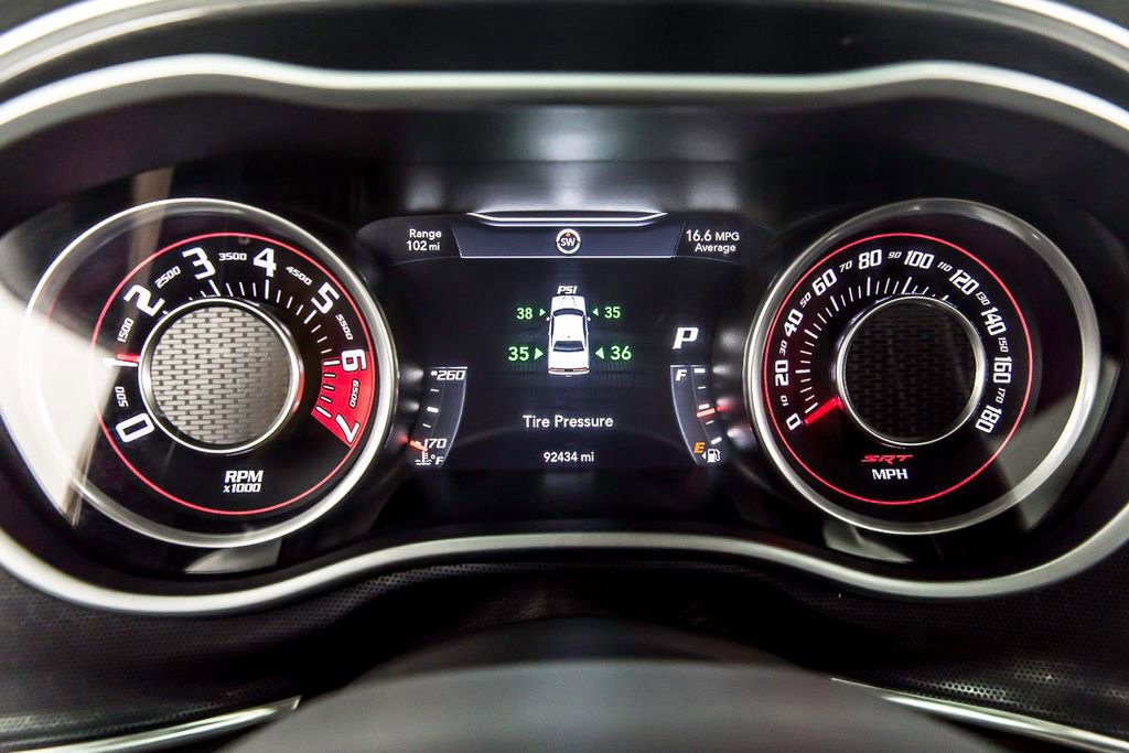 Used 2015 Dodge Challenger SRT w/ Technology Group image 18