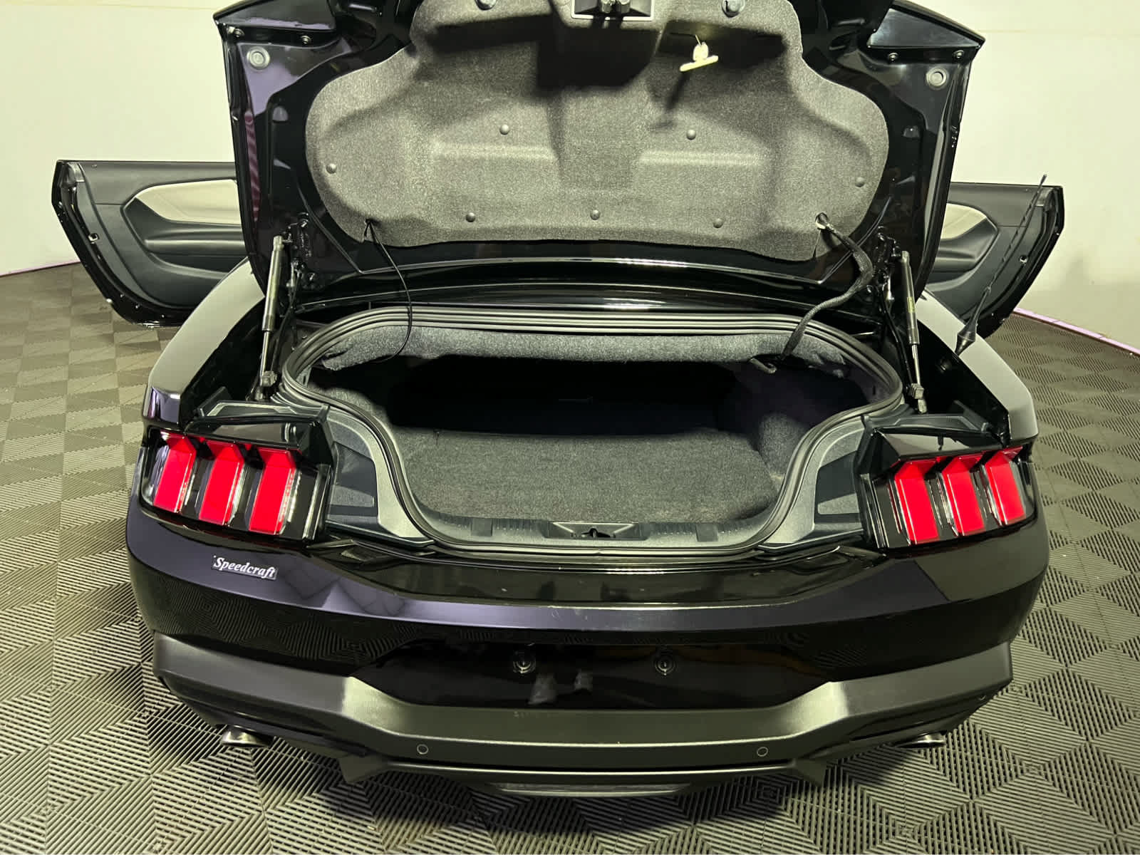 Used 2024 Ford Mustang Premium RWD image 23