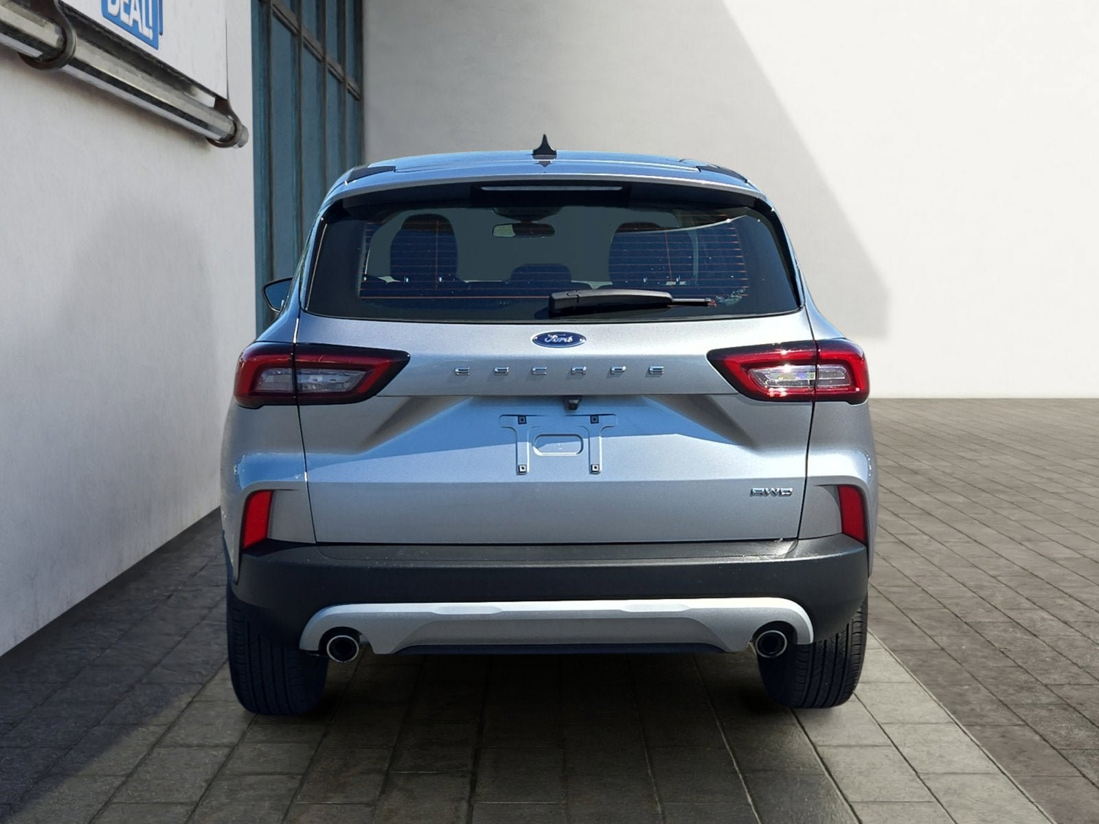 Used 2023 Ford Escape AWD image 4