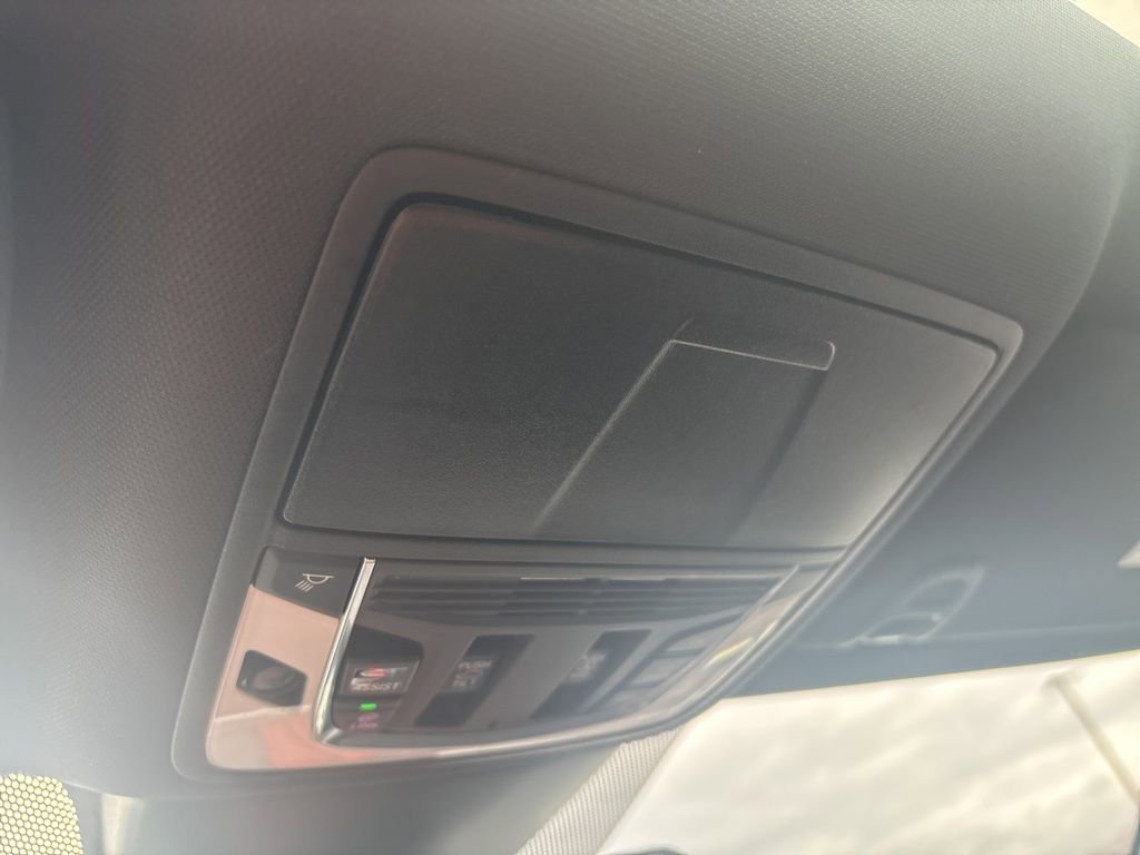 Used 2022 Acura MDX A-Spec image 24