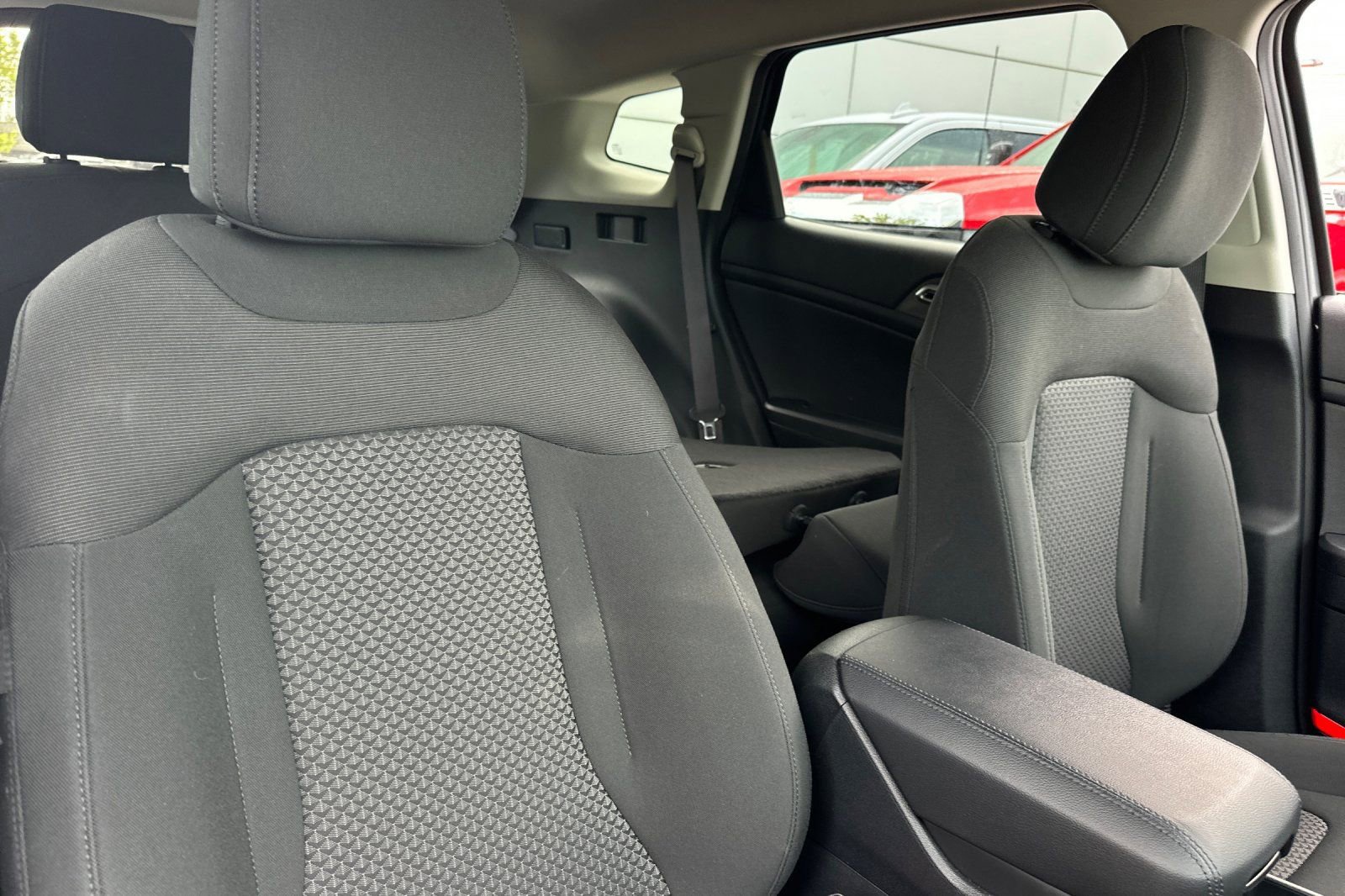 Certified 2025 Kia Sportage LX image 17