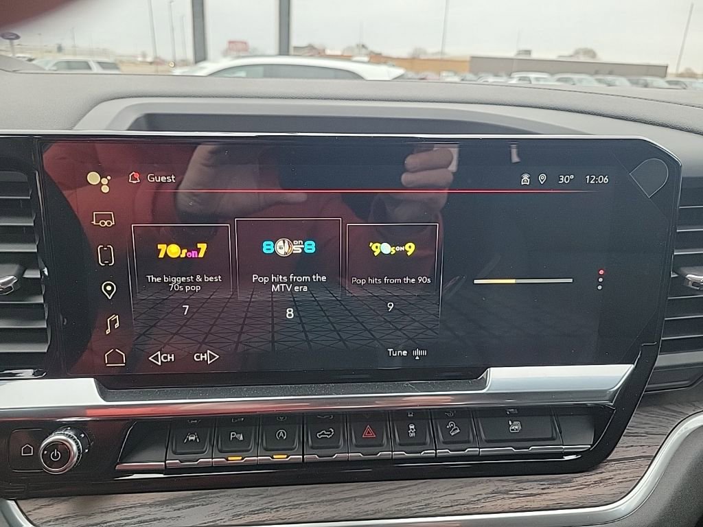 Used 2026 GMC Sierra 1500 SLT image 23