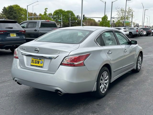 Used 2015 Nissan Altima 2.5 S w/ Power Driver Seat Package FWD image 4
