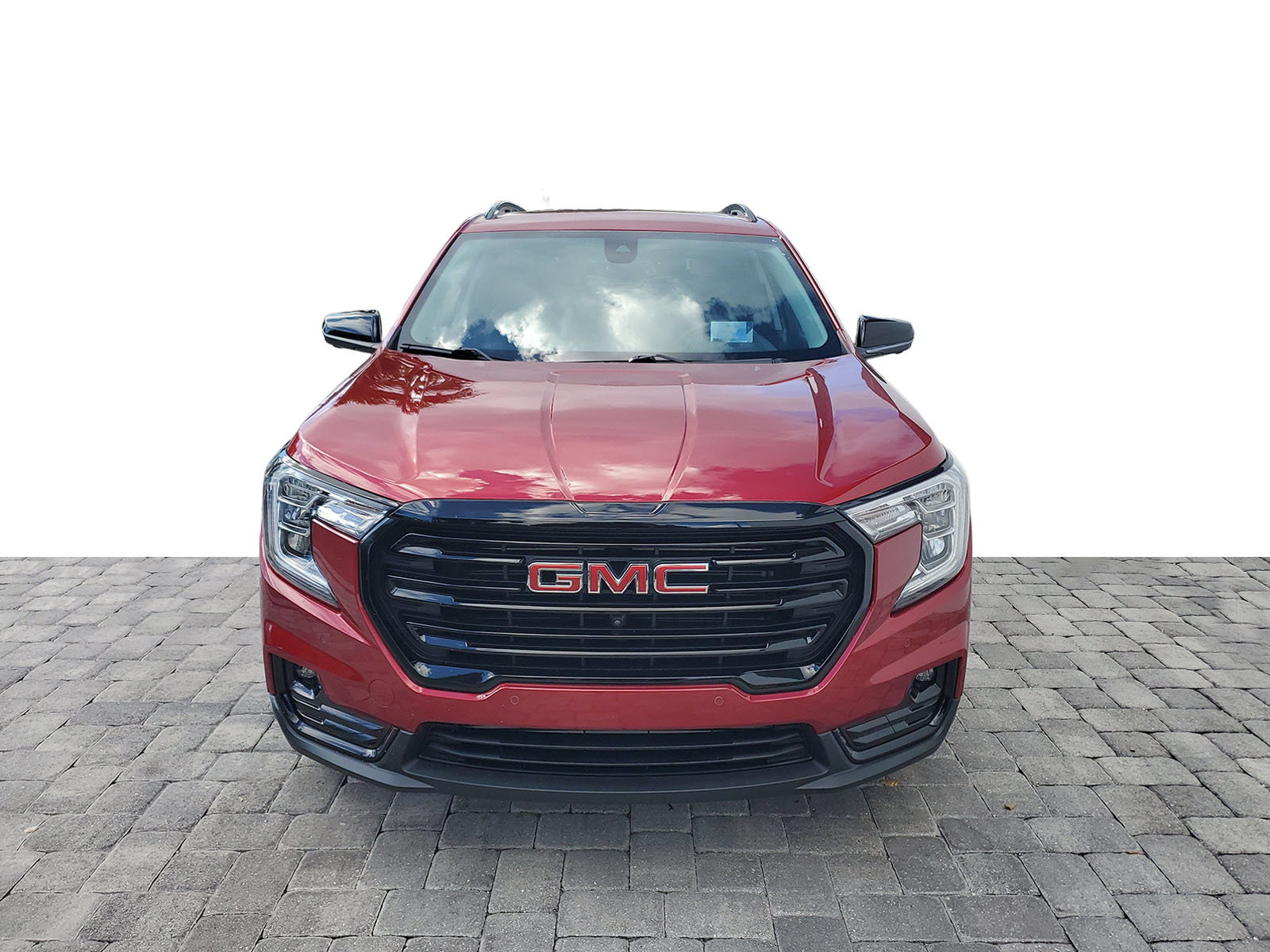 Used 2023 GMC Terrain SLT w/ Tech Package FWD image 2