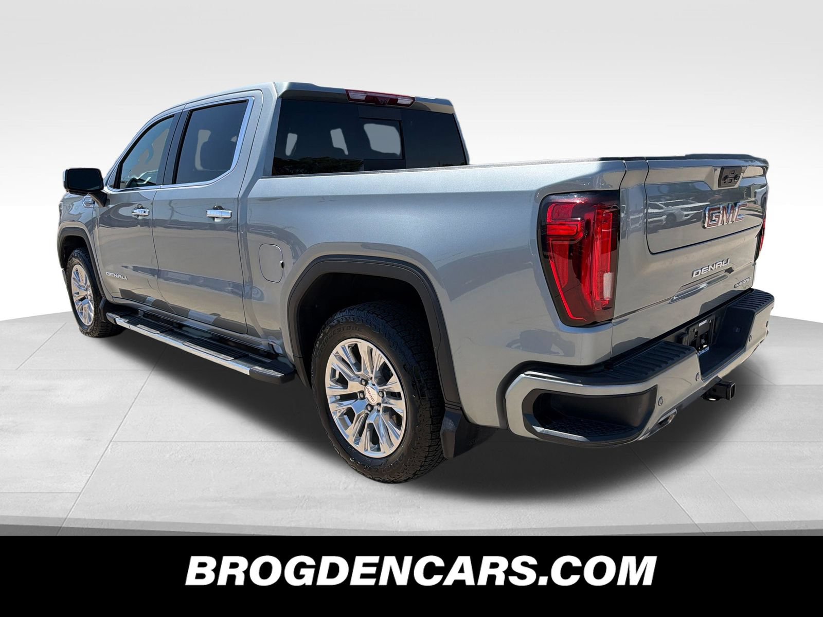 Used 2026 GMC Sierra 1500 Denali w/ Technology Package AWD/4WD image 6