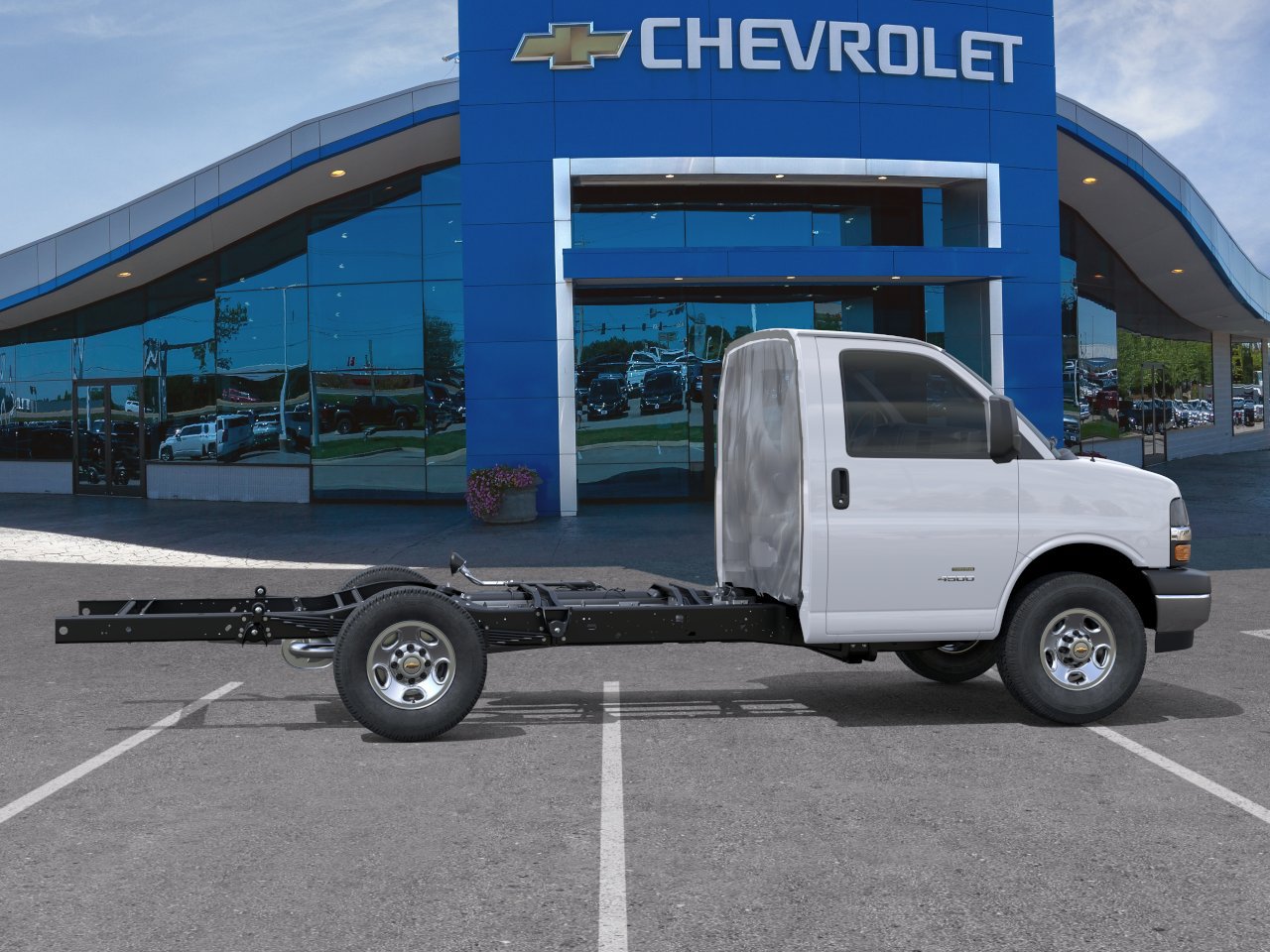 New 2026 Chevrolet Express 3500 w/ Power Convenience Package RWD image 29