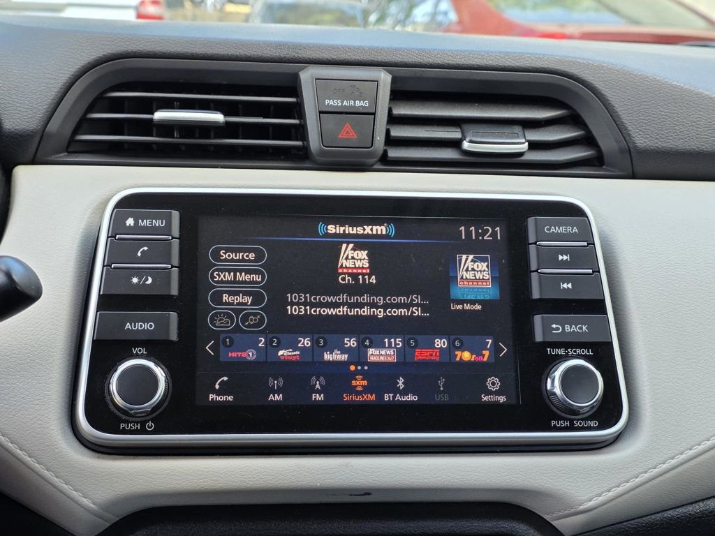 Used 2021 Nissan Versa SV image 13