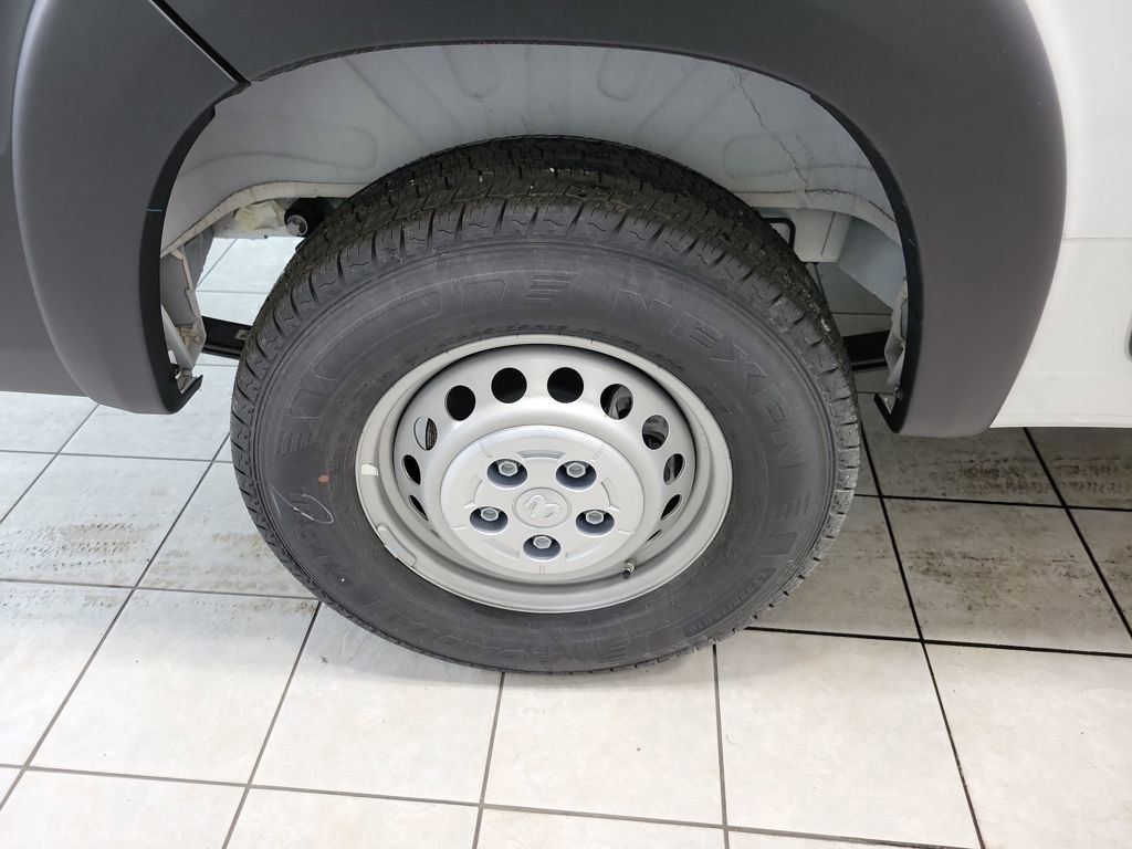 Used 2024 RAM ProMaster 2500 image 21