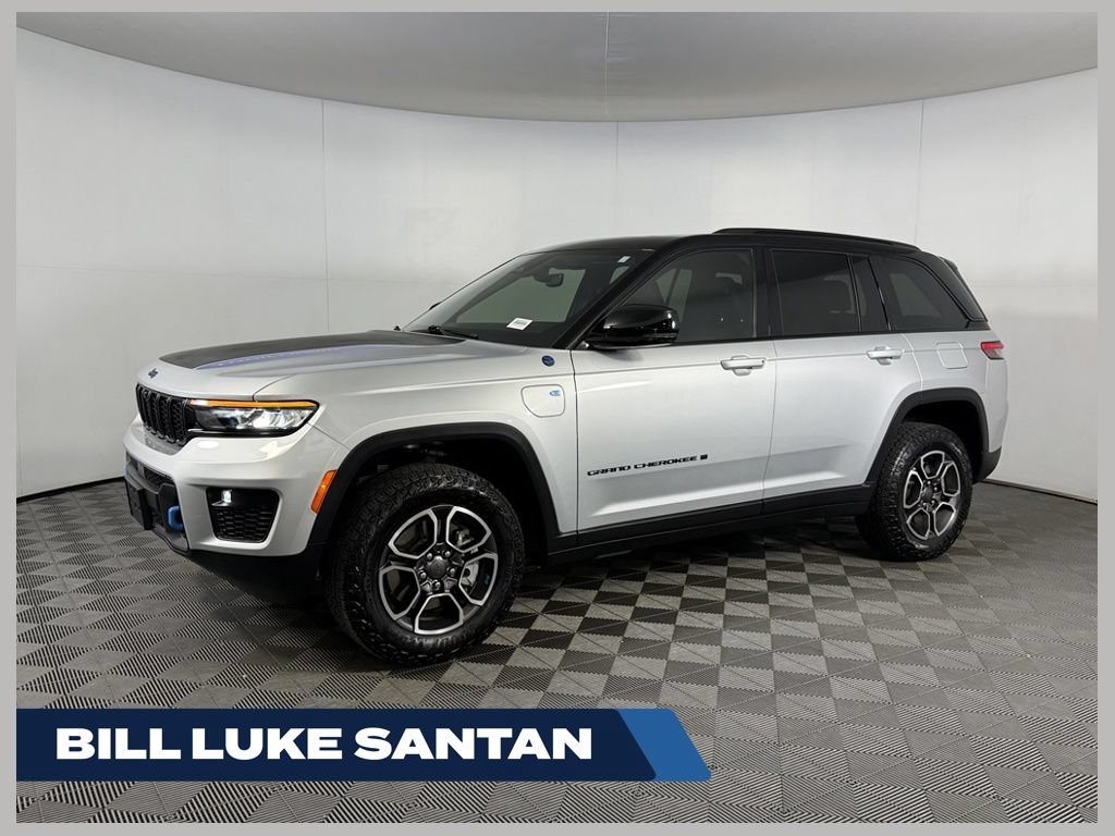 Used 2023 Jeep Grand Cherokee Trailhawk