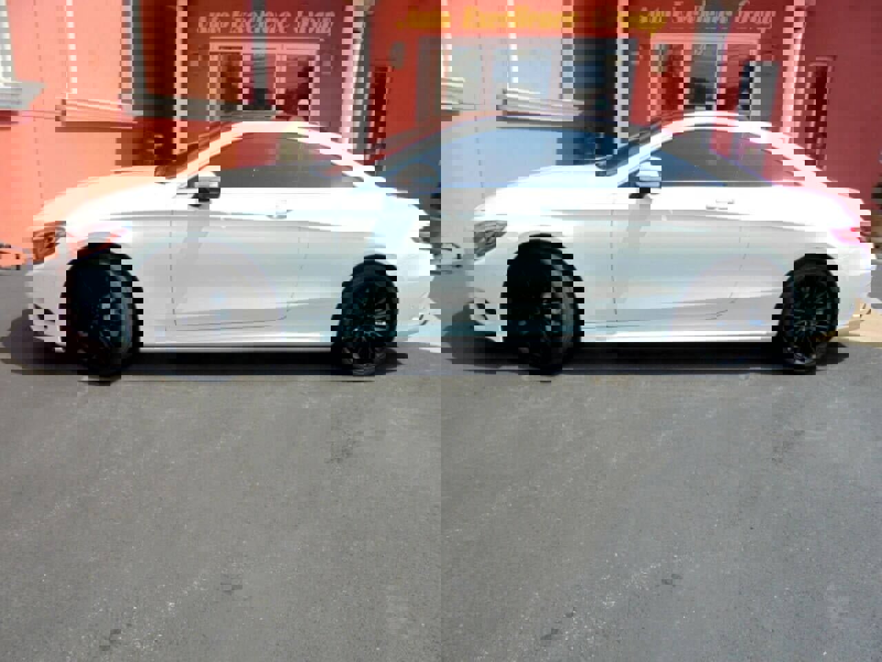 Used 2015 Mercedes-Benz S 550 4MATIC Coupe image 4