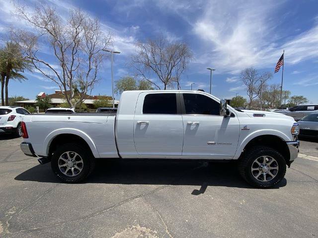 Used 2022 RAM 2500 Limited AWD/4WD image 2