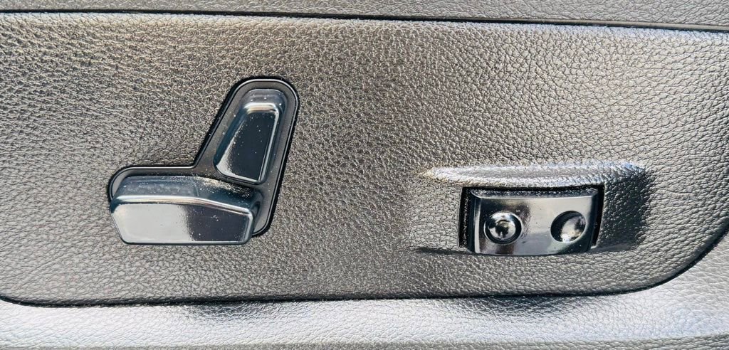 Used 2020 RAM 1500 Classic Warlock image 10