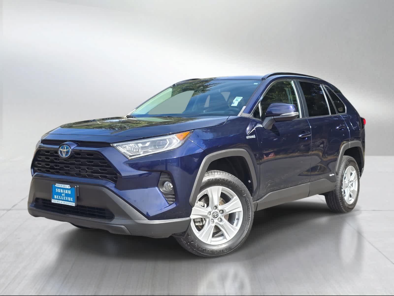 Used 2021 Toyota RAV4 XLE w/ Convenience Package