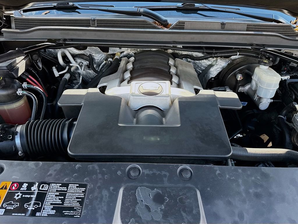 Used 2018 Cadillac Escalade Premium Luxury image 32