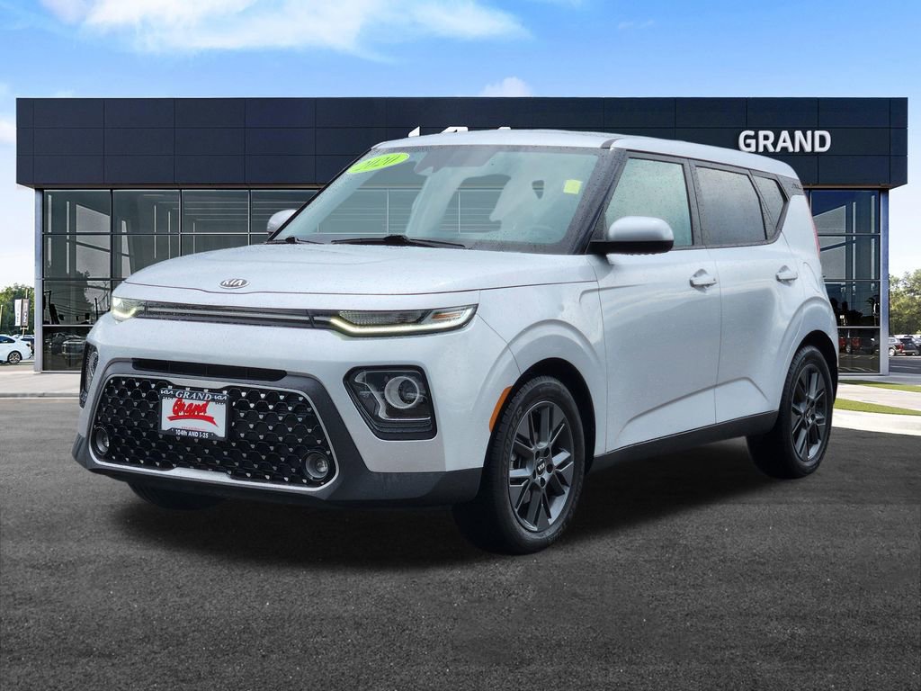 Used 2020 Kia Soul EX FWD image 4