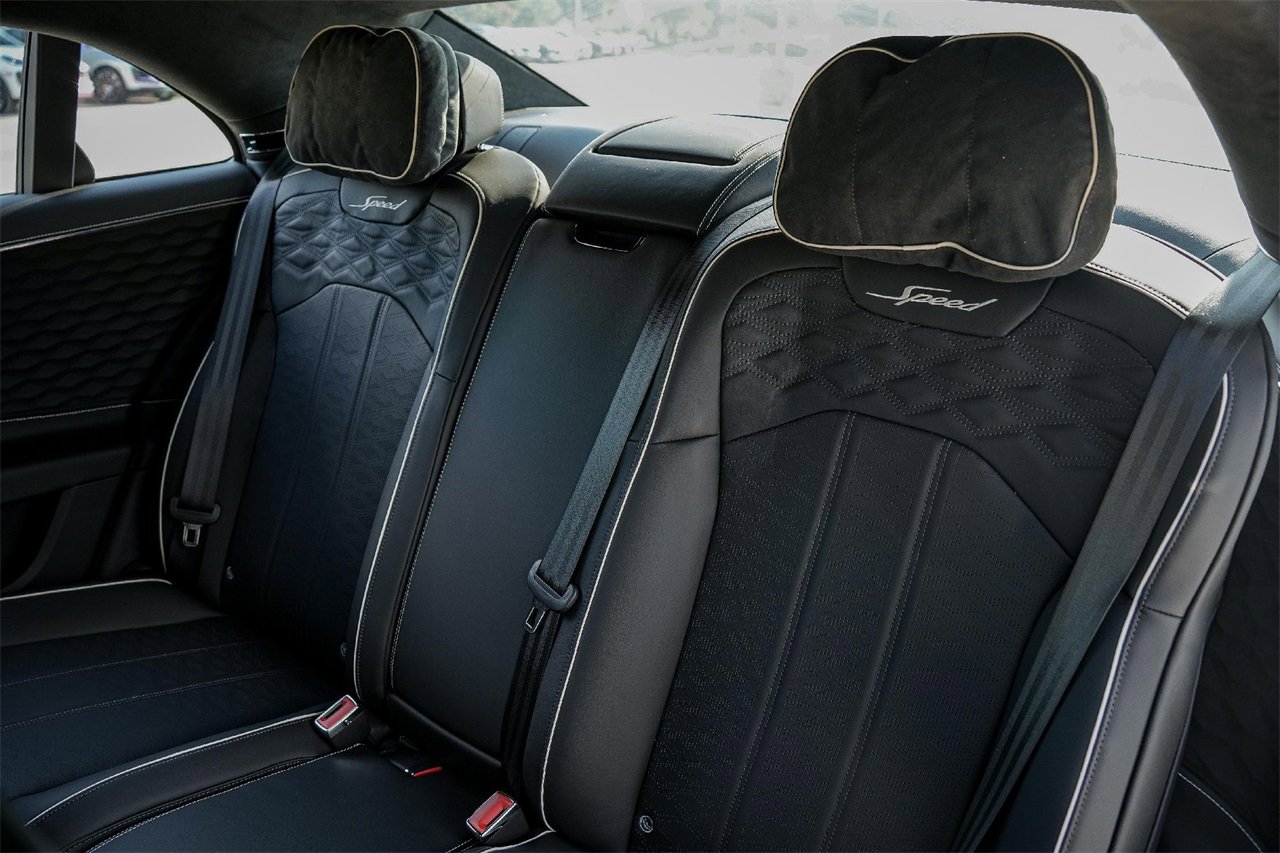 New 2025 Bentley Flying Spur Plug-In Hybrid image 37